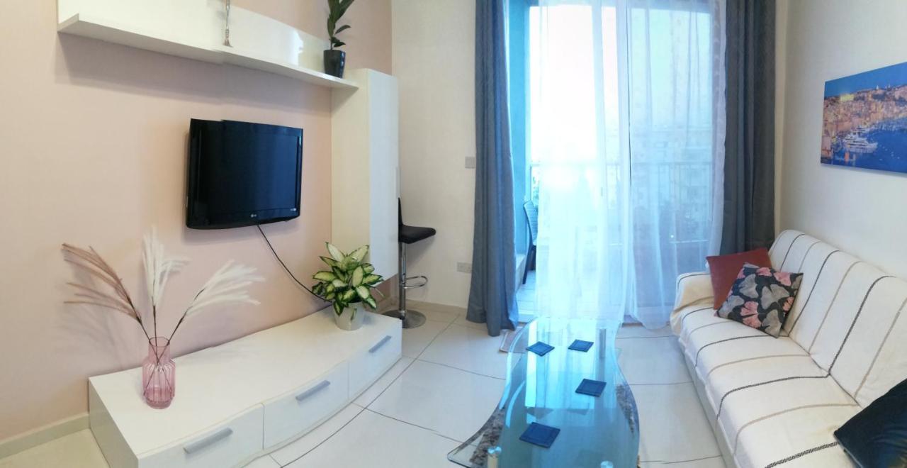 Seabreeze Apartment St. Paul's Bay Exteriér fotografie